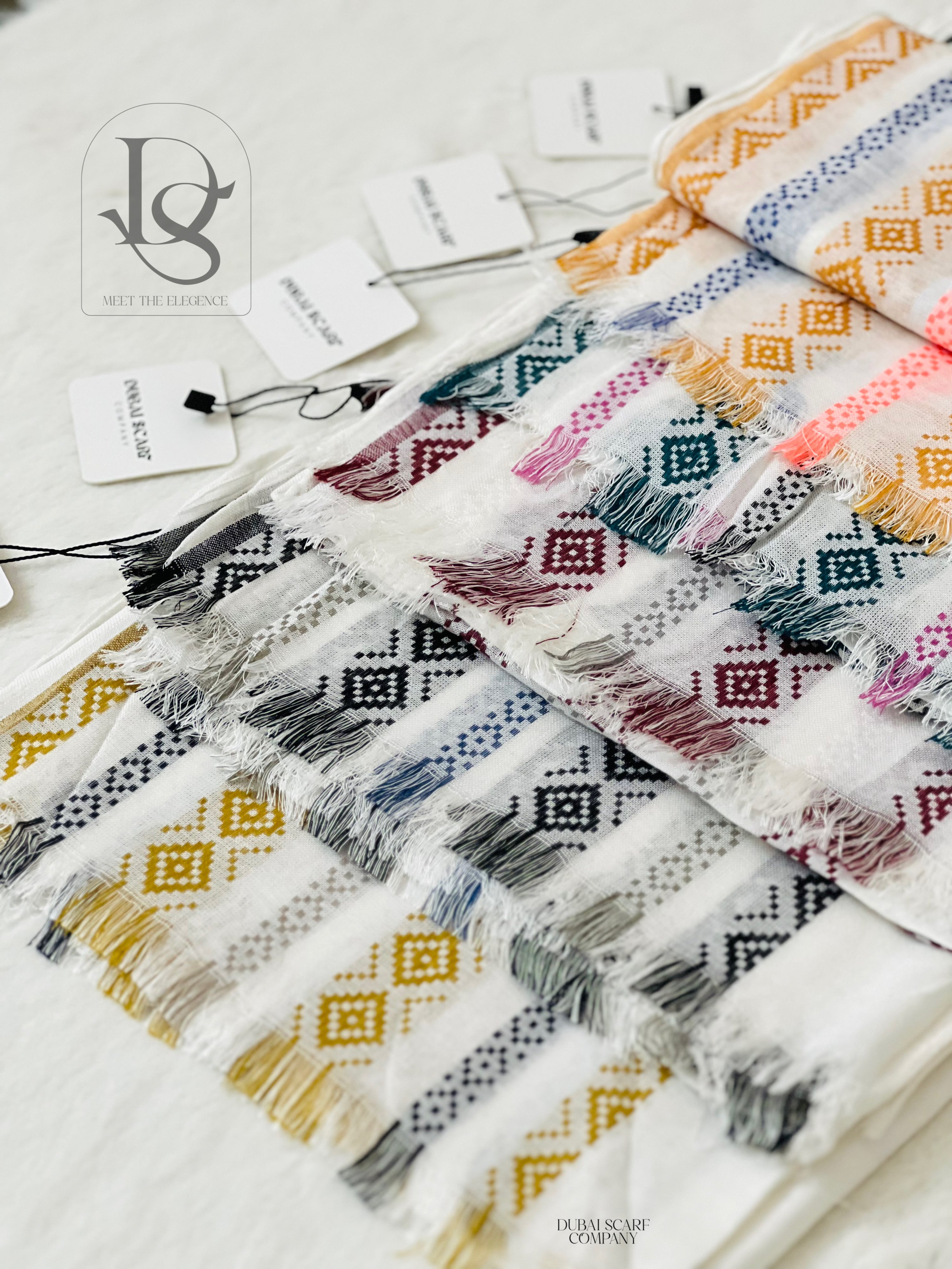 ETHNIC GEOMETRIC PRINTED SOFT HIJAB